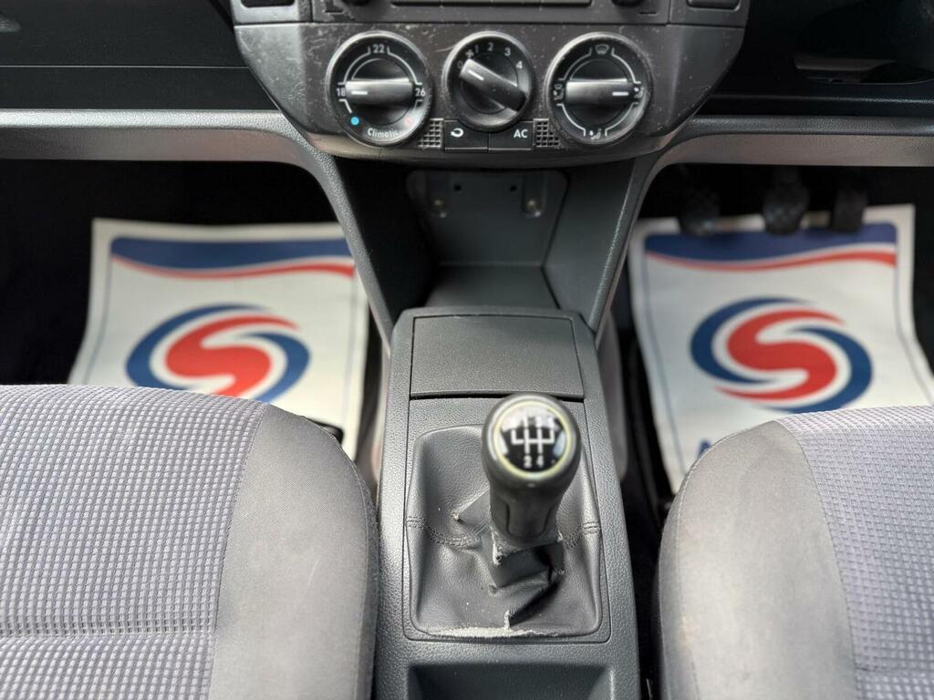 Volkswagen Polo 1.4 Se #18