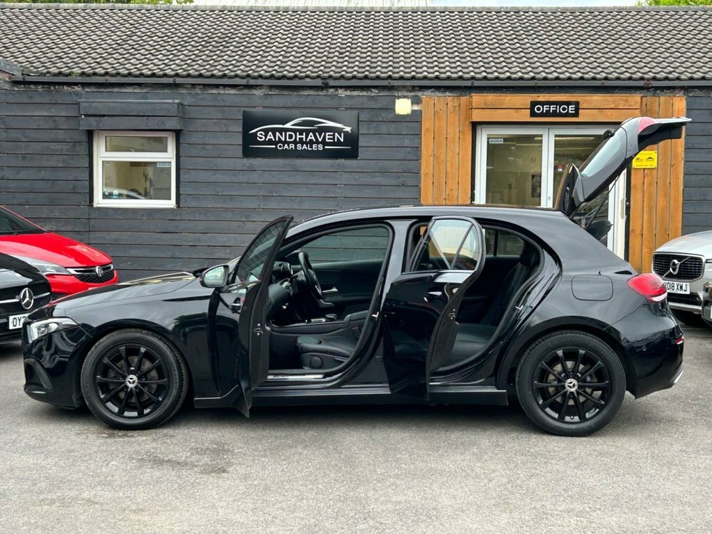 Mercedes-Benz A Class 1.5L Sport LL20AKY Black #4