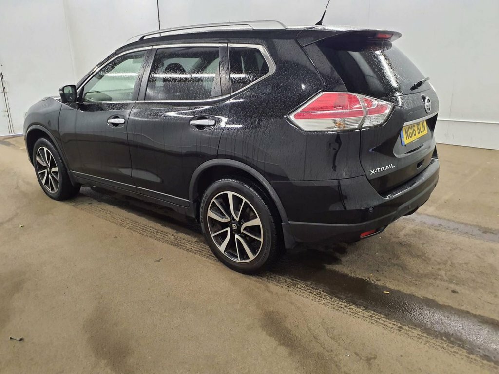Nissan X-Trail 1.6L N-tec Black #4