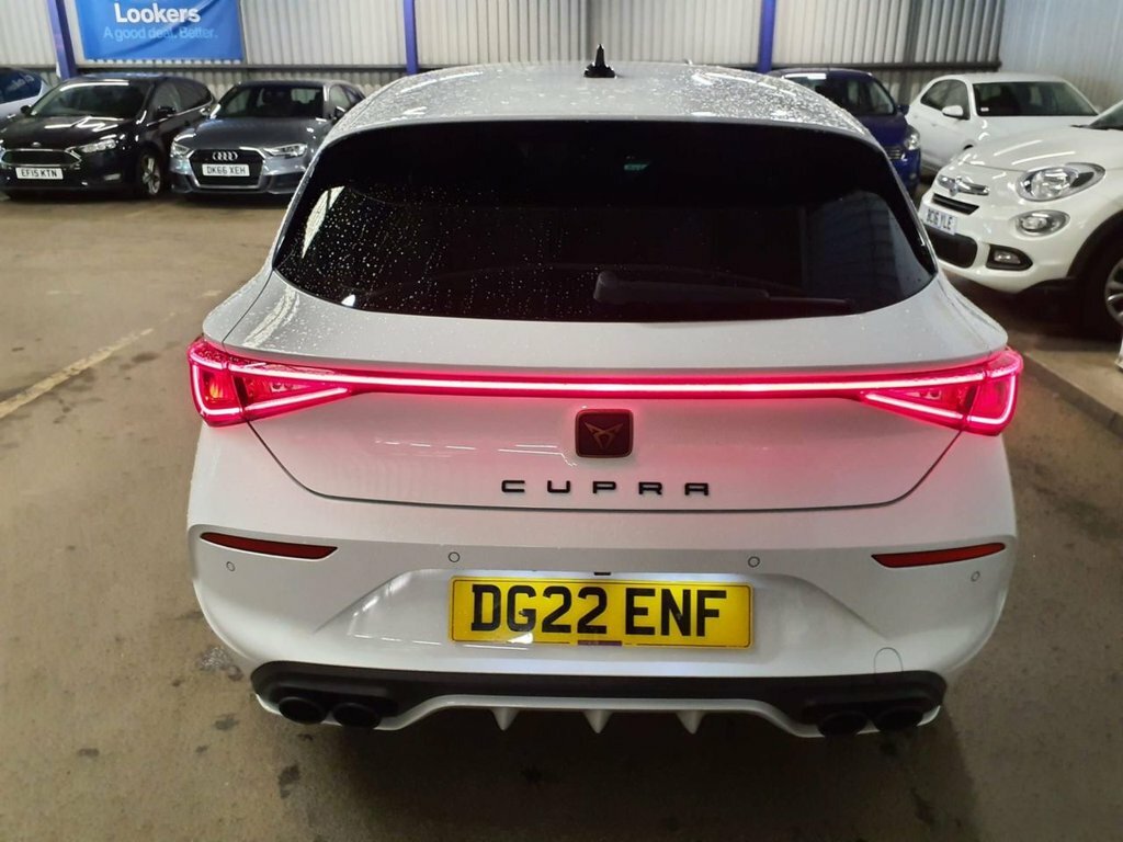 Cupra Leon 2L Vz2 White #4