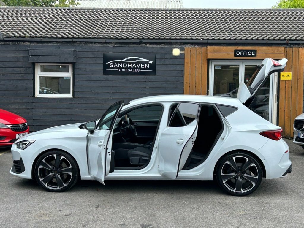 Cupra Leon 2.0 Tsi Vz1 Hatchback Dsg Euro 6 Ss White #9