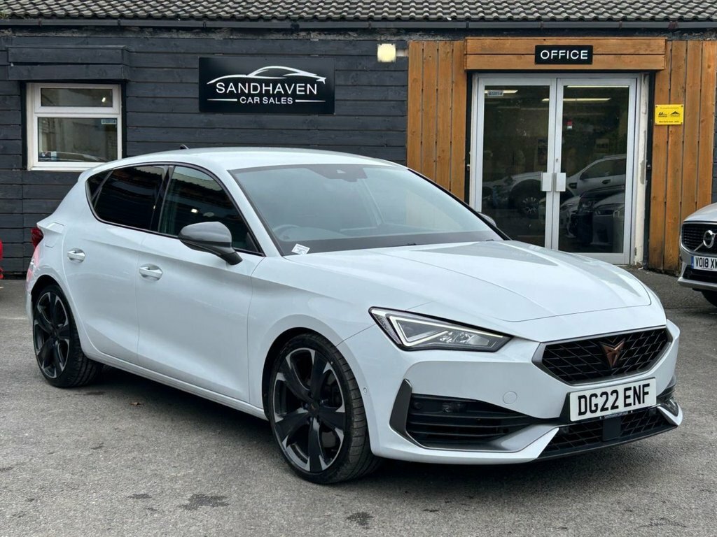 Cupra Leon 2.0 Tsi Vz1 Hatchback Dsg Euro 6 Ss White #1