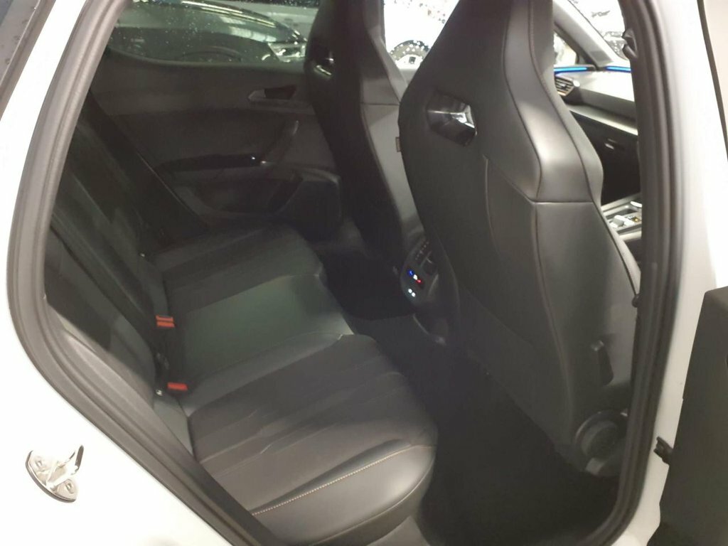 Cupra Leon 2.0 Tsi 300 Vz2 Dsg White #8