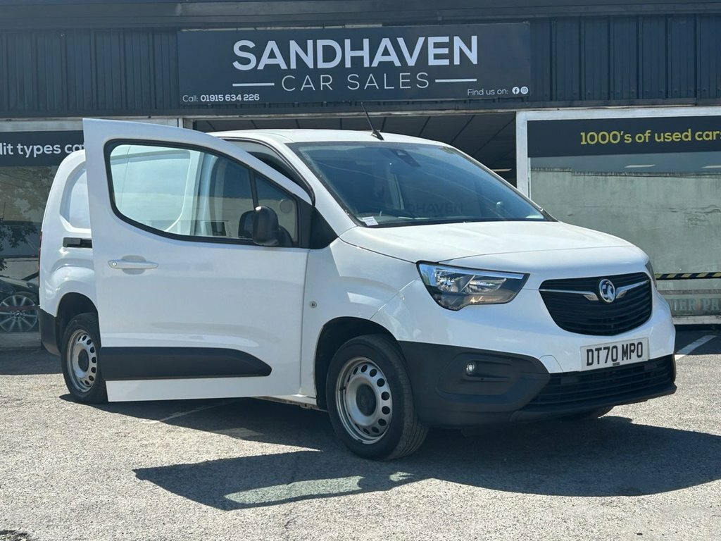 Vauxhall Combo 1.5L Edition White #2
