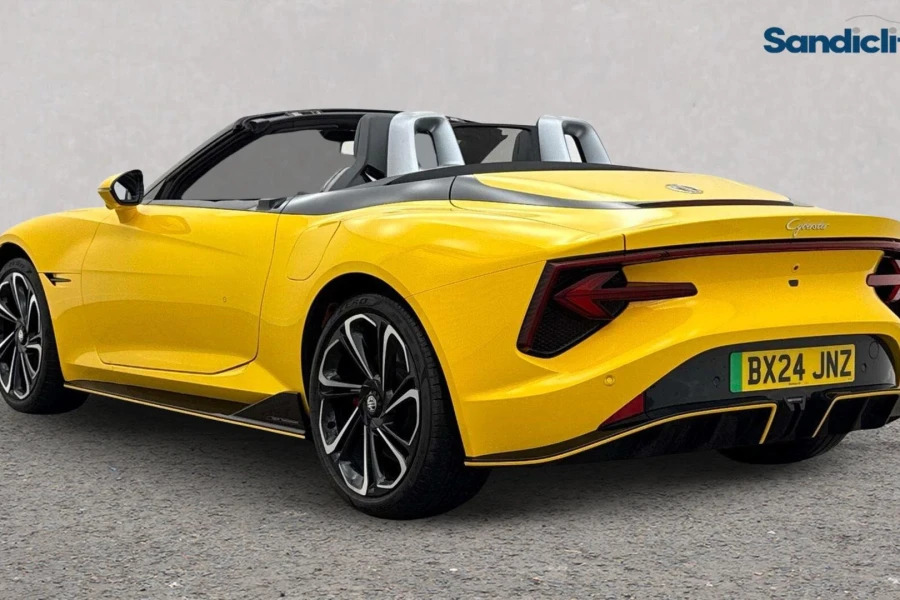 MG Cyberster Cyberster 375Kw Gt Dual Motor 77 Kwh Awd Yellow #6