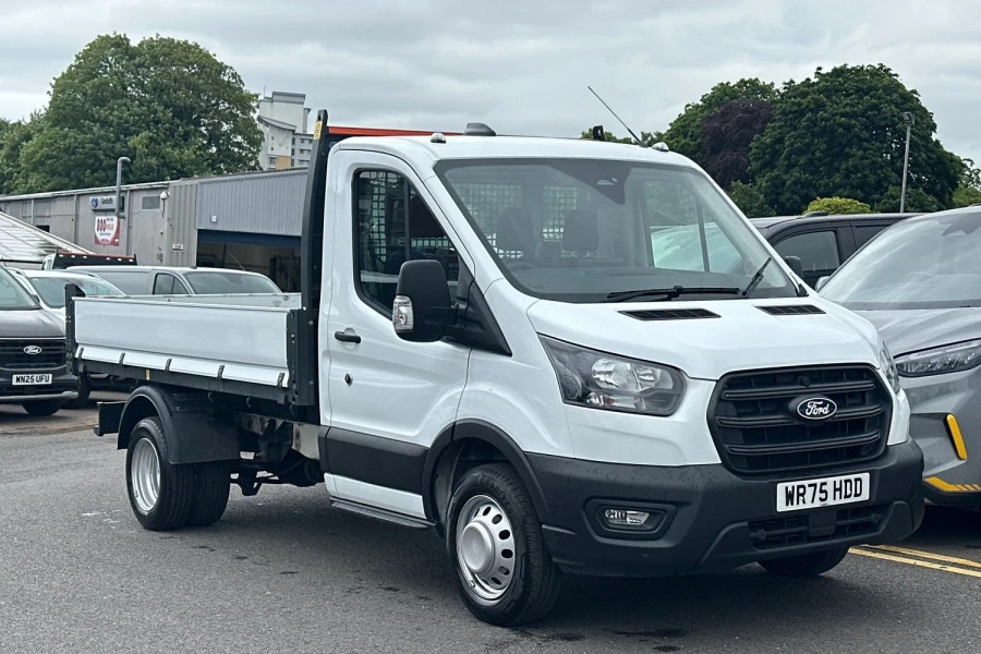 Ford Transit Custom Transit Leader Single Chassis Cab 350 L2 2.0L Ecob White