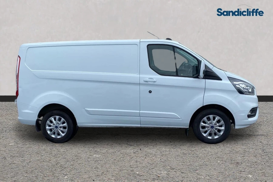 Ford Transit Custom Transit Custom 2.0 Tdci 130Ps Low Roof Limited Van YP23HSZ White #3