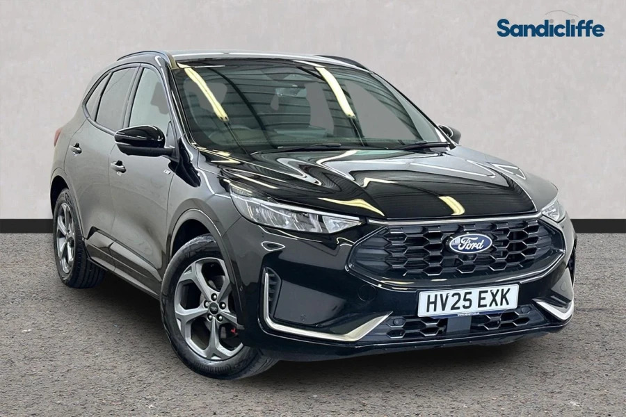 Ford Kuga Kuga St-line 2.5L Duratec Fhev 180Ps Fwd Cv Black