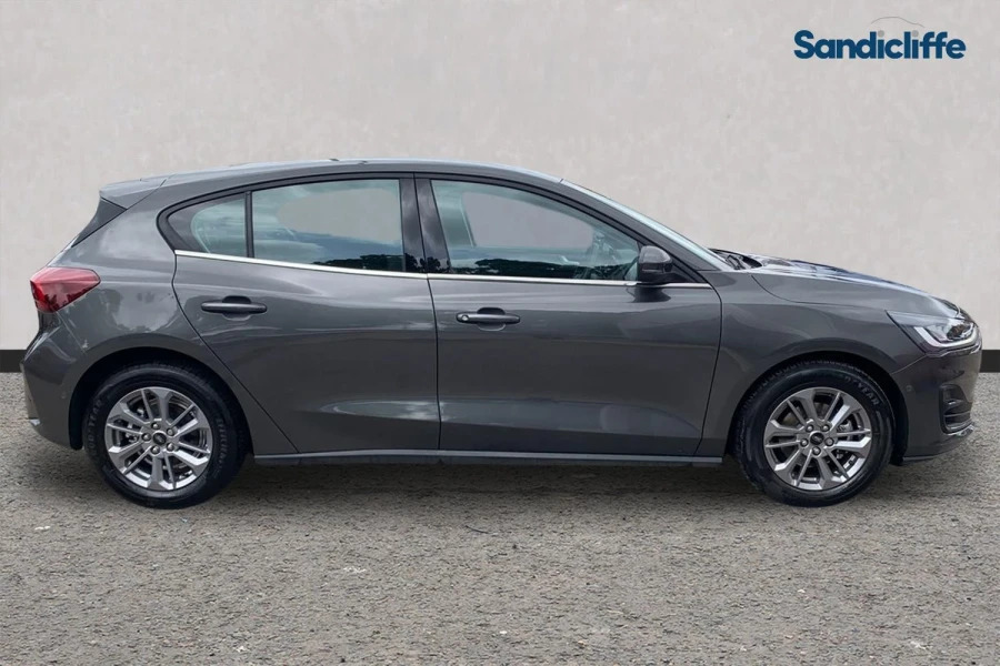 Ford Focus Focus Titanium 1.0L Ecoboost 155Ps Mhev Fwd FG75CDF #3
