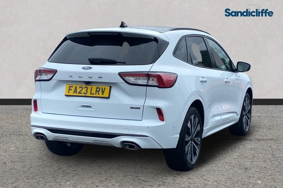 Ford Kuga Kuga St-line X Edition 2.5L Duratec Phev 22 FA23LRV White #3