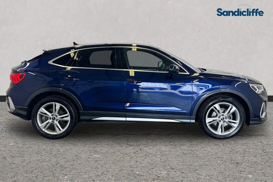 Audi Q3 Q3 35 Tfsi S Line S Tronic Estate GV71OTZ Blue #3
