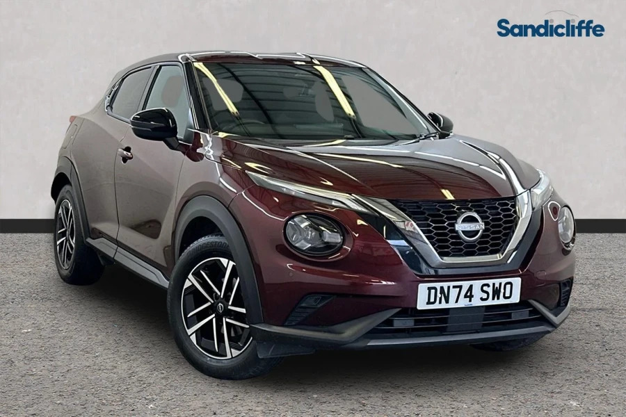 Nissan Juke Juke 1.0 Dig-t N-connecta Dct Hatchback Red