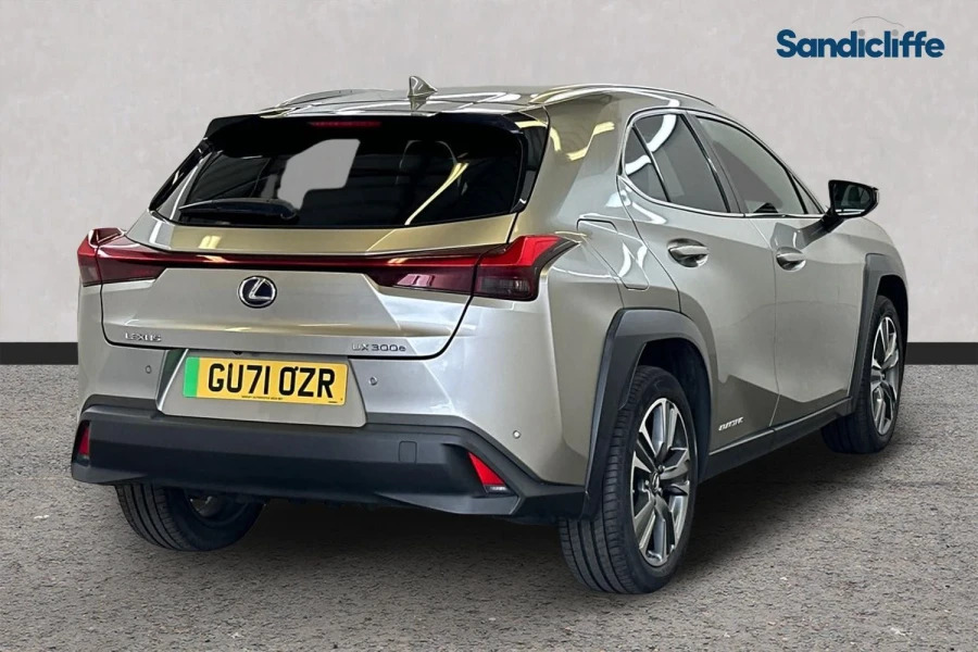 Lexus UX Ux 300E 150Kw 54.3 Kwh E-cvt Hatchback Silver #4