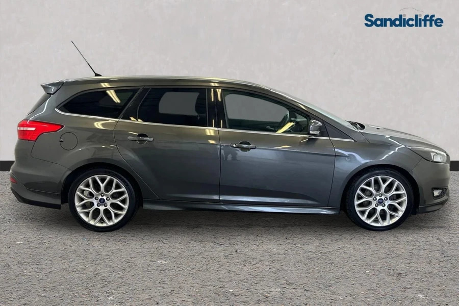 Ford Focus Focus 1.5 Zetec S Est 6Spd 150Ps Grey #3