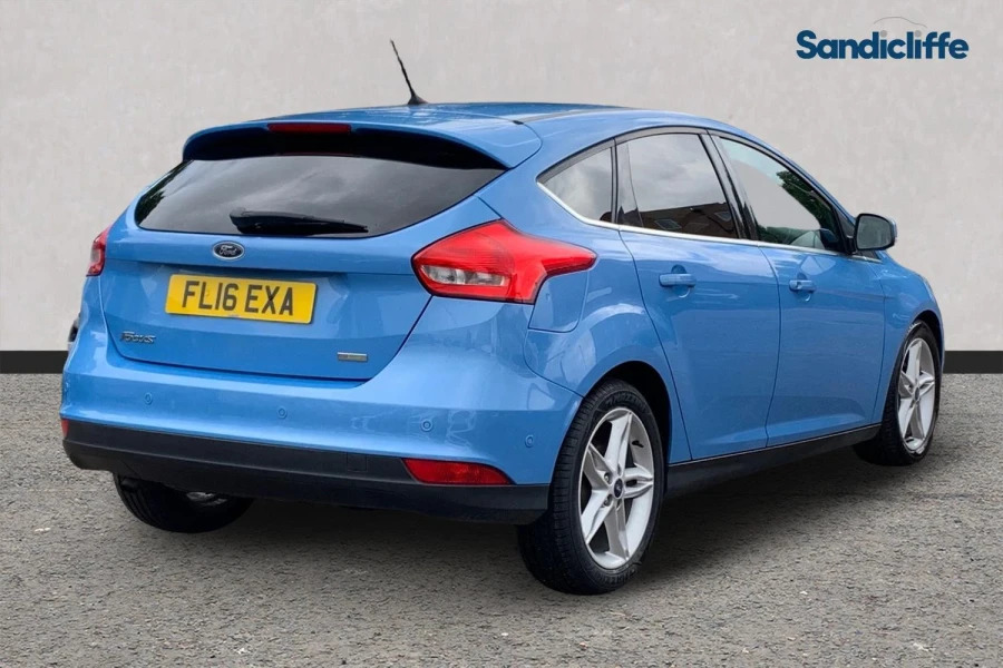 Ford Focus Focus 1.0 Titanium 6Spd 125Ps Blue #4