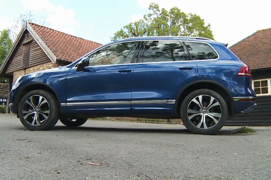 Volkswagen Touareg Touareg 3.0 V6 Tdi Bluemotion Tech 262 R Line PE15OEO Blue #4
