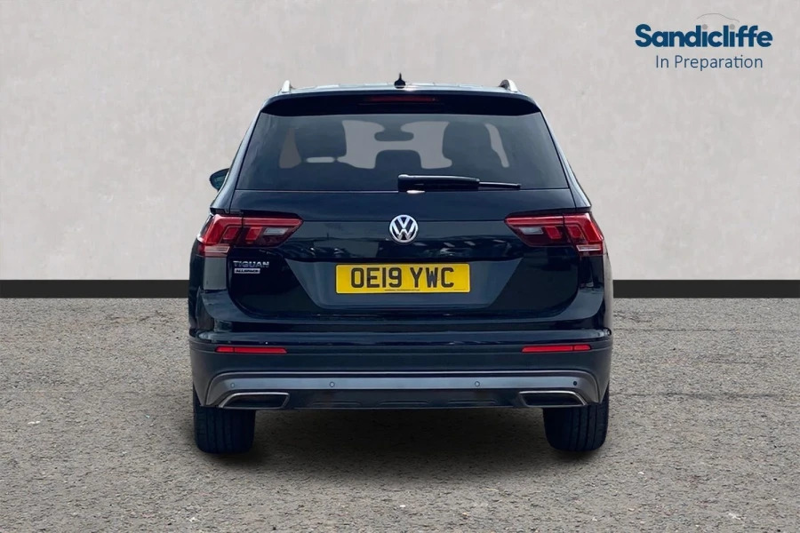 Volkswagen Tiguan Allspace Tiguan Allspace 1.5 Tsi Evo Se Nav Dsg Estate Black #5