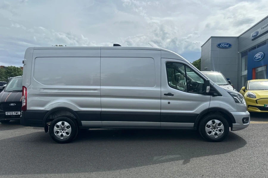 Ford Transit Custom Transit Limited Van 350 L3 2.0L Ecoblue 165Ps Fwd WN25UAC Silver #3