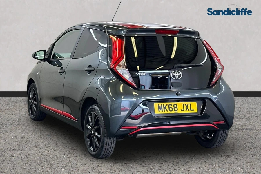 Toyota Aygo Aygo 1.0 Vvt-i X-press Hatchback MK68JXL Grey #6