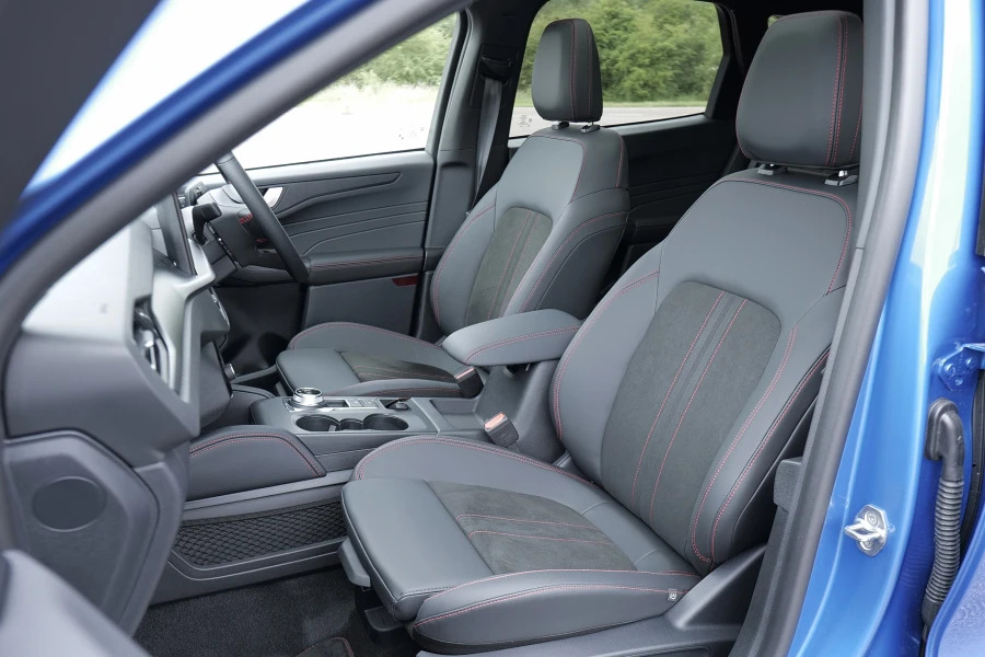 Ford Kuga St-line X EF25FKM Green #3