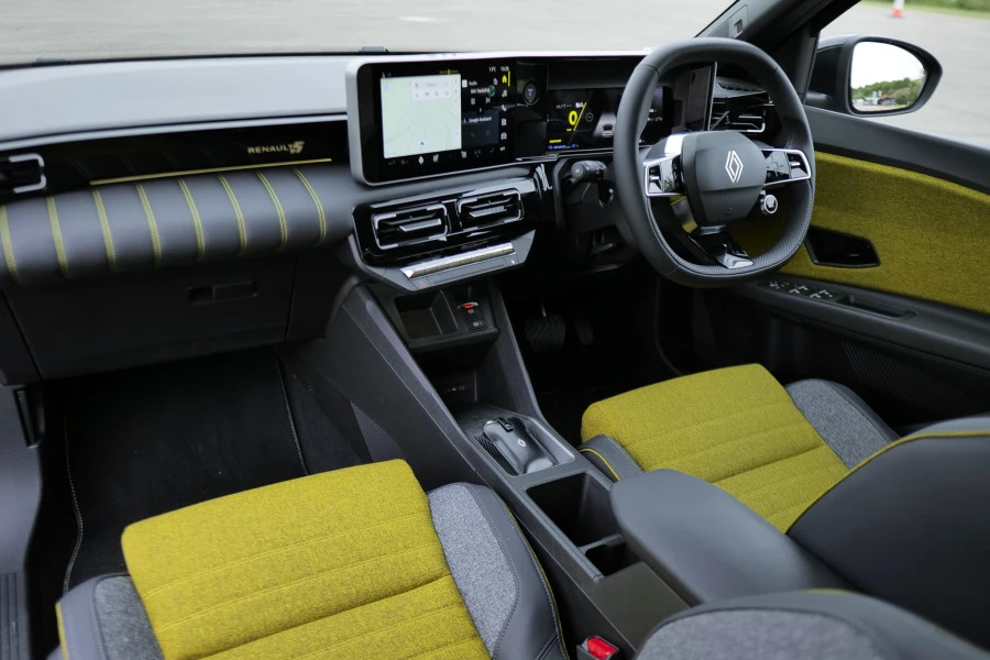 Renault 5 E-Tech 5 110Kw Techno Comfort Range 52Kwh Hatchb Black #5