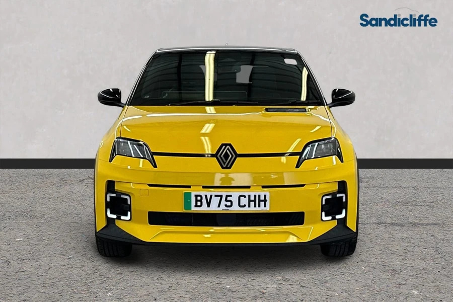Renault 5 E-Tech 5 110Kw Techno Comfort Range 52Kwh Hatchb Black #2