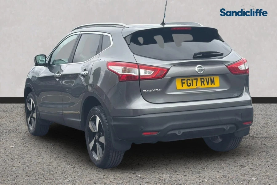Nissan Qashqai Qashqai 1.6 Dig-t N-connecta Hatchback Grey #6