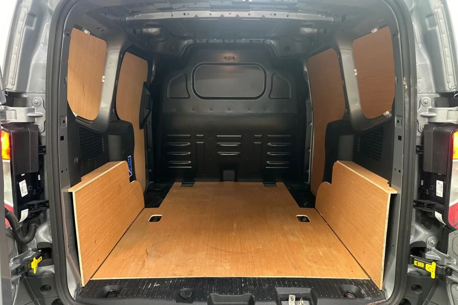 Ford Transit Courier 100Kw 43Kwh Limited Van  #14