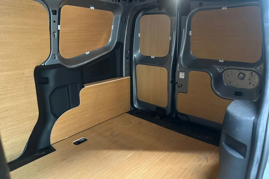 Ford Transit Courier 100Kw 43Kwh Limited Van  #13