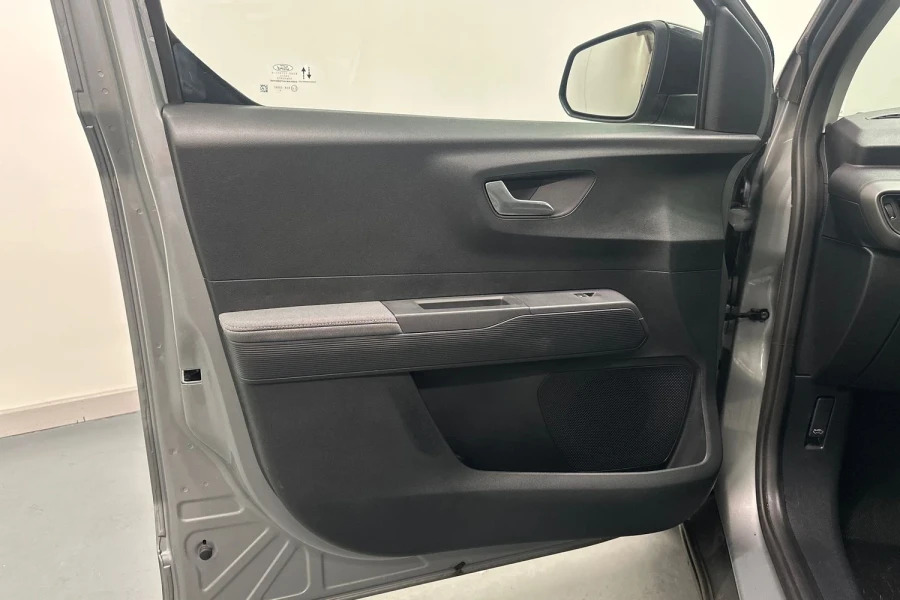Ford Transit Courier 100Kw 43Kwh Limited Van  #16