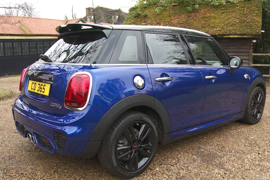 Mini Hatch Hatchback 2.0 Cooper S Exclusive II Hatchback YR70OMV White #4