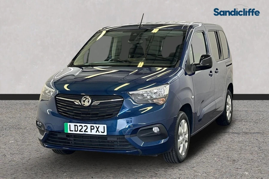 Vauxhall Combo-e Life L1h1 2300 Sportive 50Kw 135 Bhp White #8