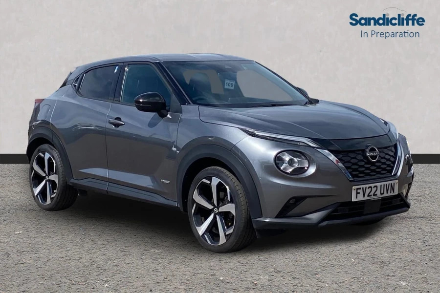 Nissan Juke Juke 1.6 Hybrid Tekna Hatchback FV22UVN Grey #3