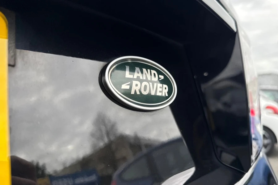 Land Rover Discovery Sport Sport Hse Red #19