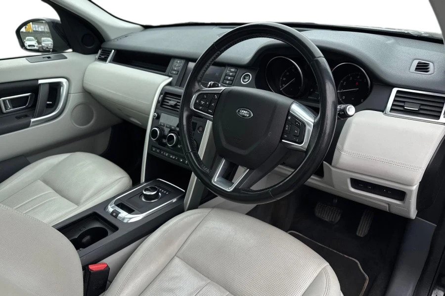 Land Rover Discovery Sport Sport Hse Red #10