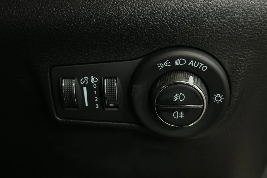 Jeep Compass  White #27