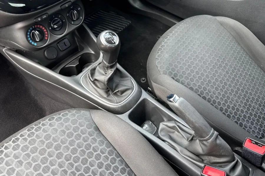 Vauxhall Corsa 1.4 Se White #22
