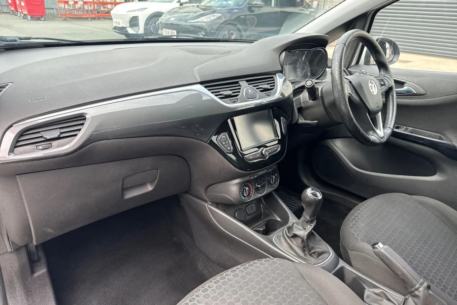 Vauxhall Corsa 1.4 Se White #11
