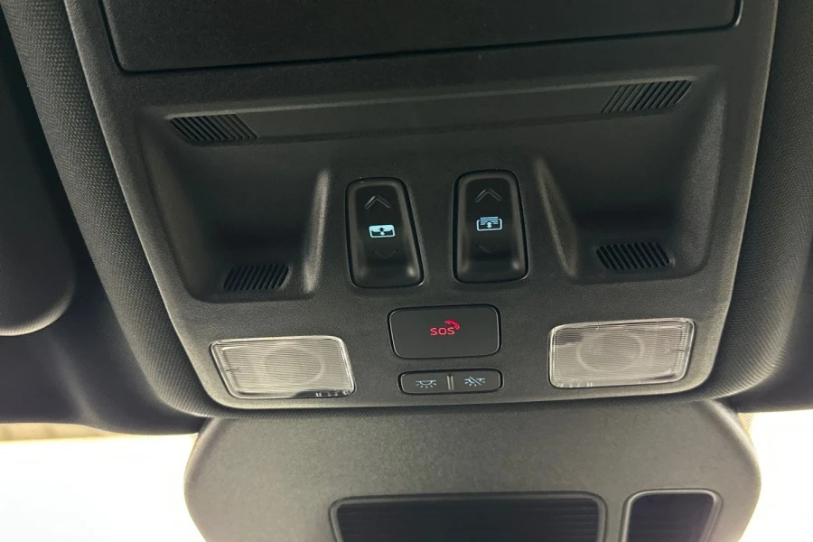 Ford Kuga 2.0 Tdci Ecoblue Vignale Mhev 150 Black #40