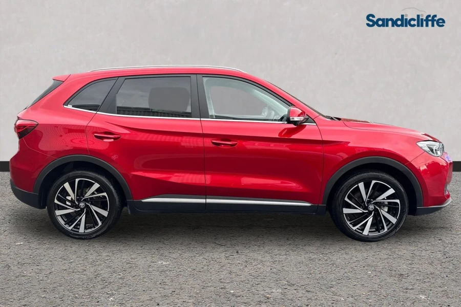 MG ZS Zs 1.5 Hybrid Trophy Hatchback Red #3