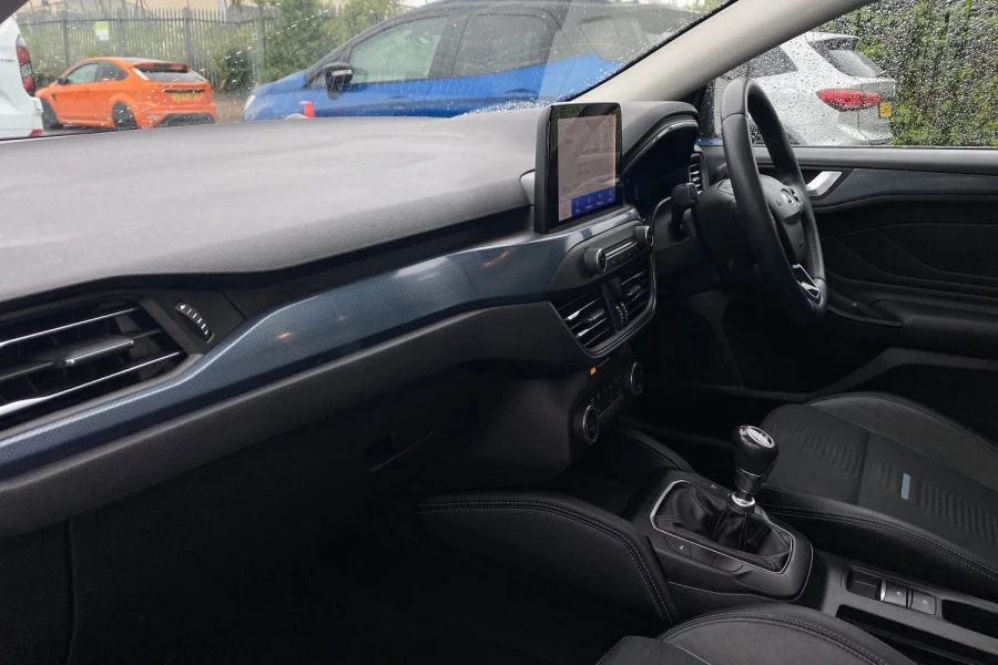 Ford Focus 1.0 Ecoboost Hybrid Mhev 155 Active X Edition  #14