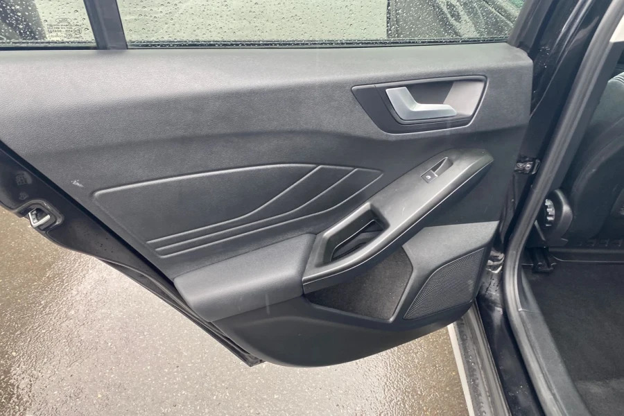 Ford Focus 1.0 Ecoboost Hybrid Mhev 155 Active X Edition  #17