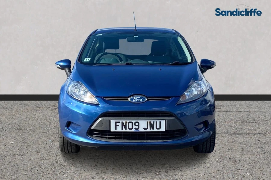 Ford Fiesta 1.4 Titanium Silver #2