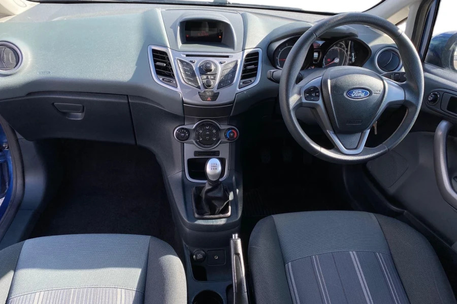 Ford Fiesta 1.4 Titanium Silver #11