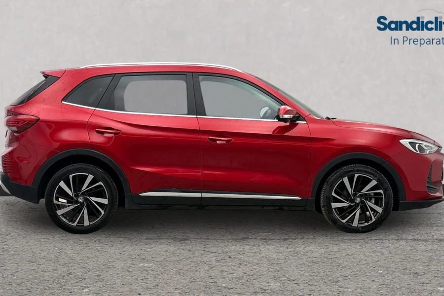 MG ZS Trophy Red #2