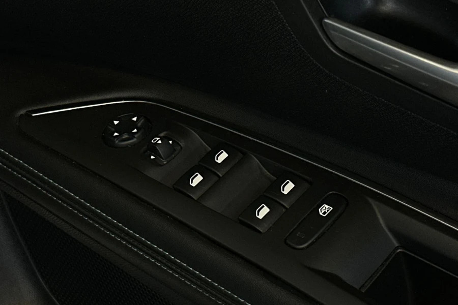 Peugeot 5008 Suv White #20