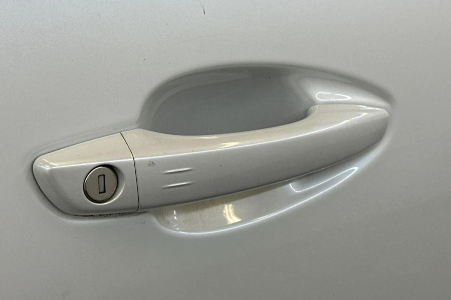Peugeot 5008 Suv White #17