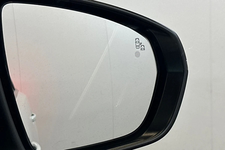 Peugeot 5008 Suv White #38