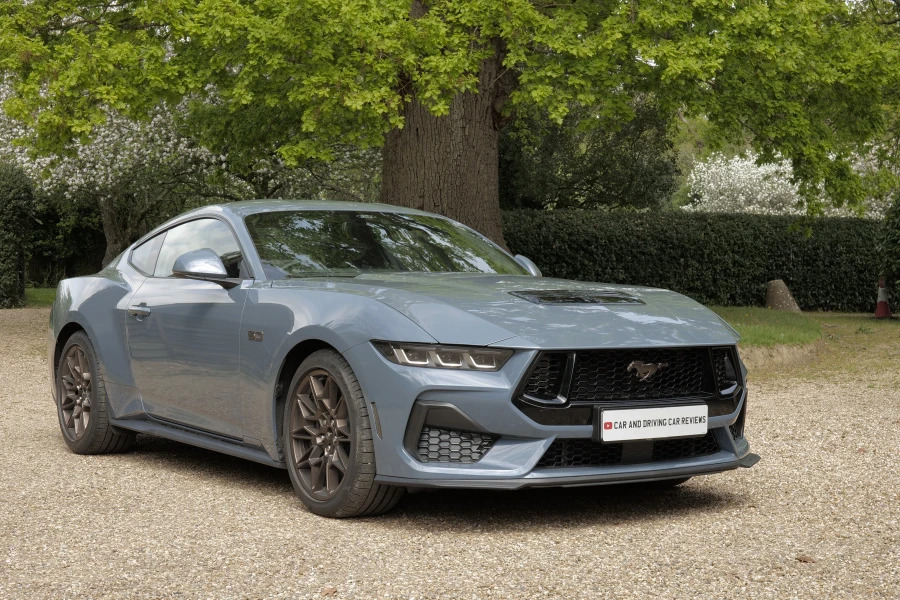 Ford Mustang Gt Black