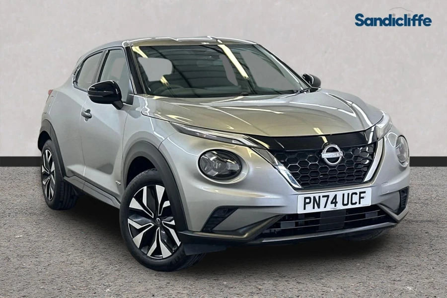 Nissan Juke Juke 1.6 Hybrid Acenta Premium Hatchback Silver